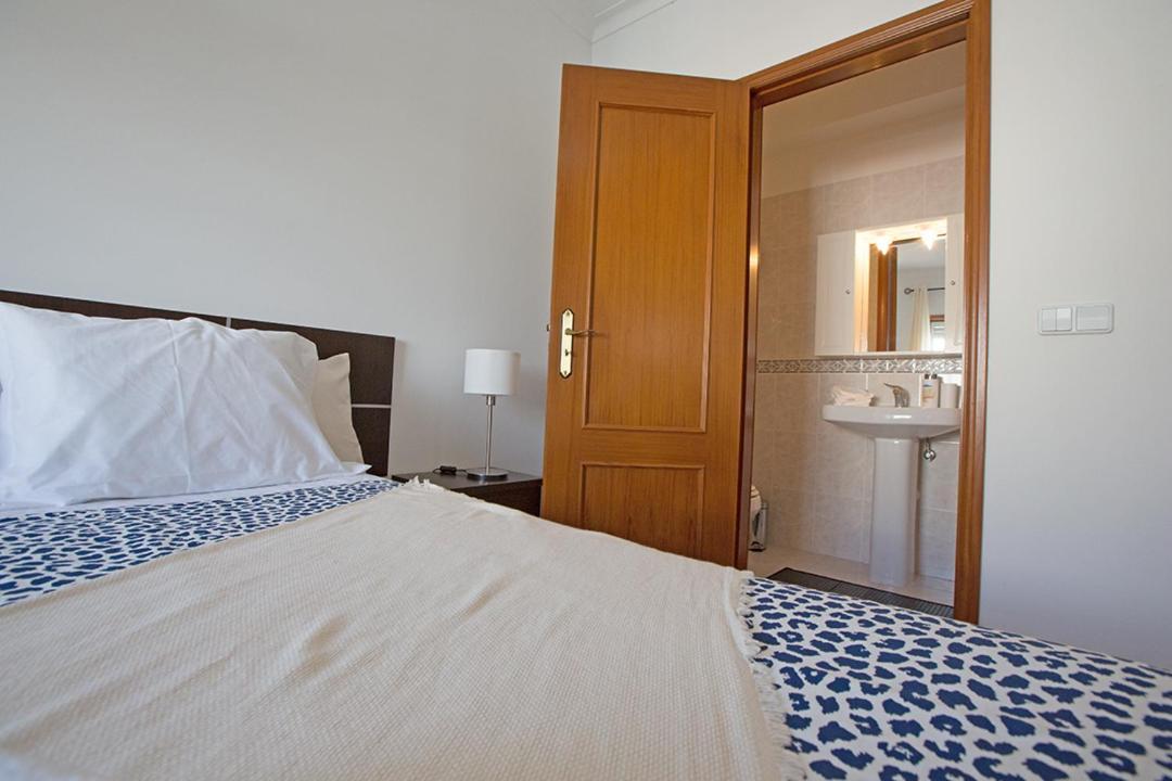 Waters House - Feel At Home Ir Our Sea Peniche Bagian luar foto